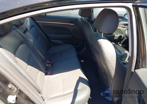 2017 Hyundai Elantra Limited из США, поврежденный, VIN 5NPD84LF6HH167141